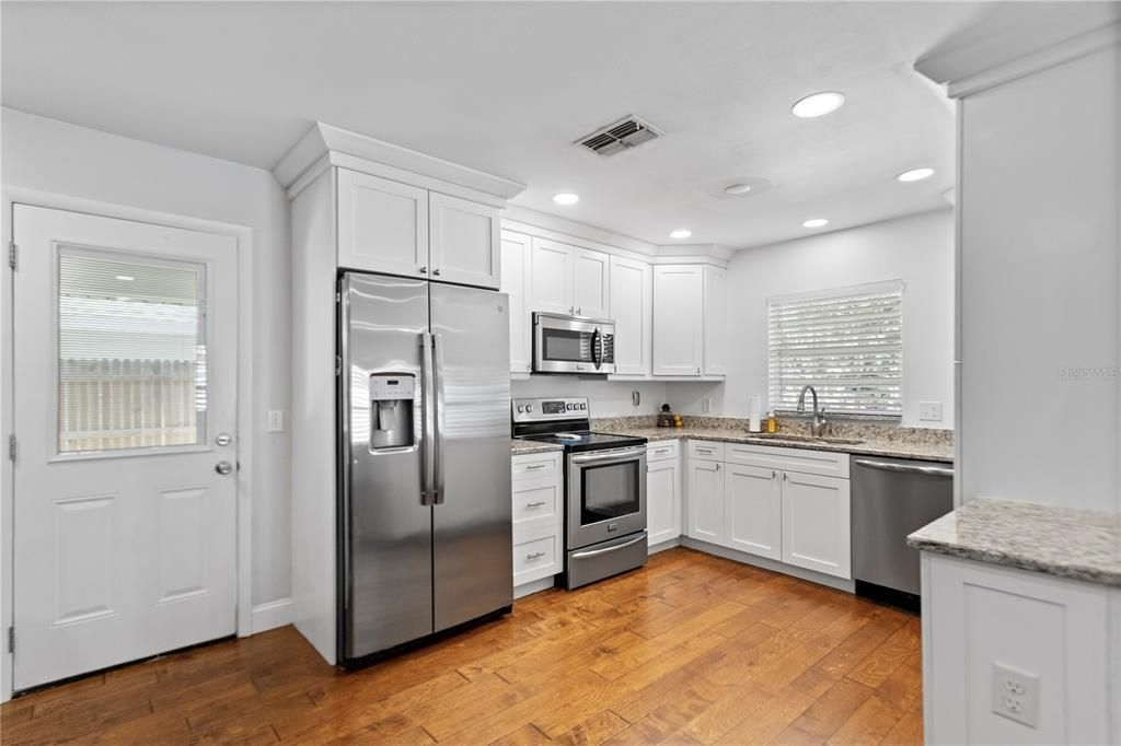 En Renta: $3,000 (2 camas, 2 baños, 1056 Pies cuadrados)