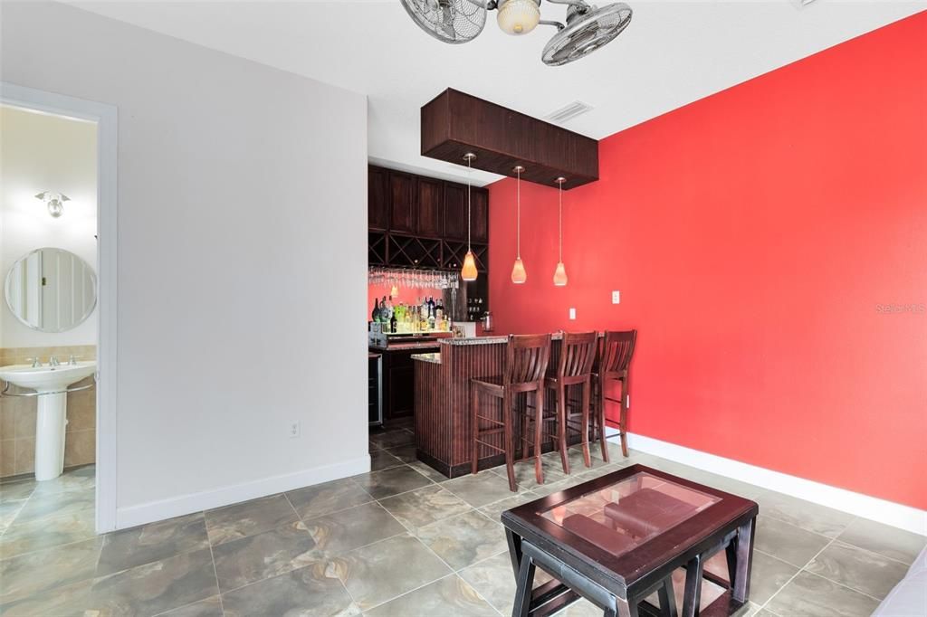 For Sale: $749,900 (6 beds, 4 baths, 3371 Square Feet)