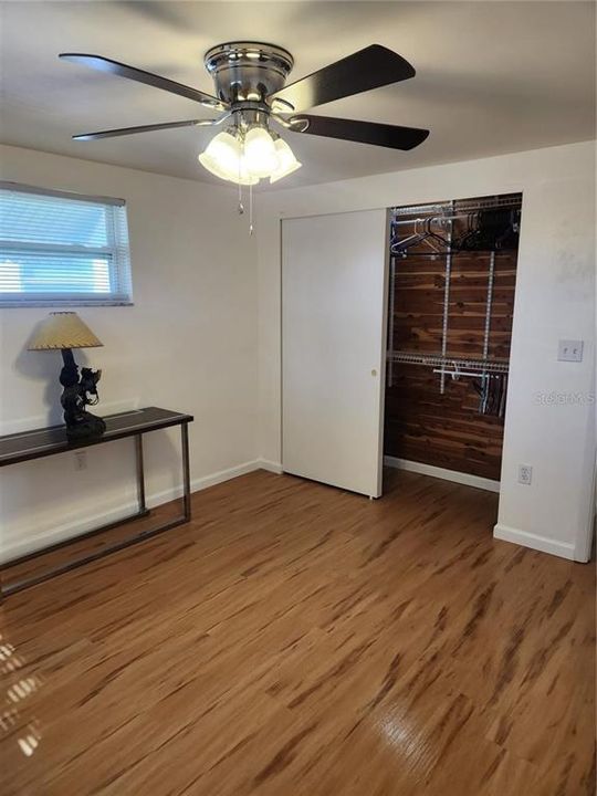 出租: $2,200 (3 贝兹, 2 浴室, 1450 平方英尺)