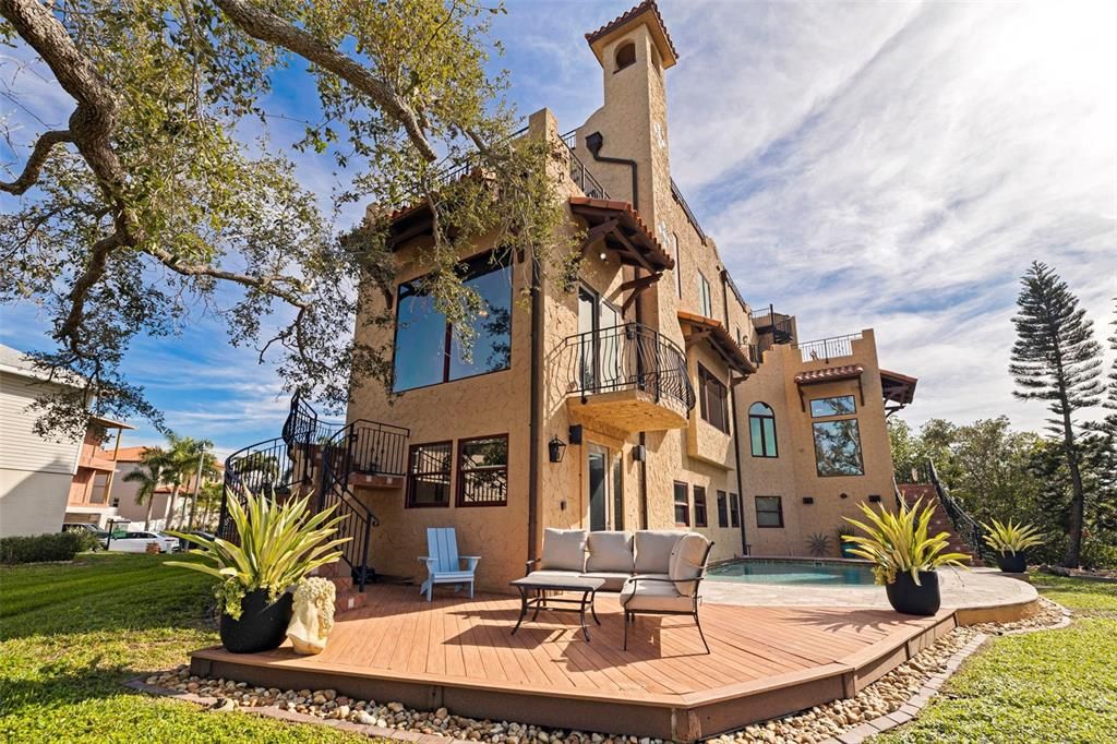 На продажу: $2,895,000 (4 спален, 3 ванн, 4456 Квадратных фут)