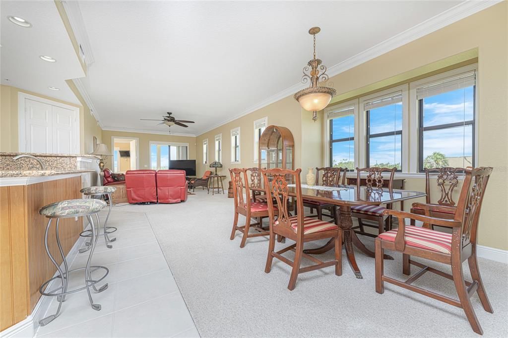 For Sale: $395,000 (3 beds, 2 baths, 1885 Square Feet)