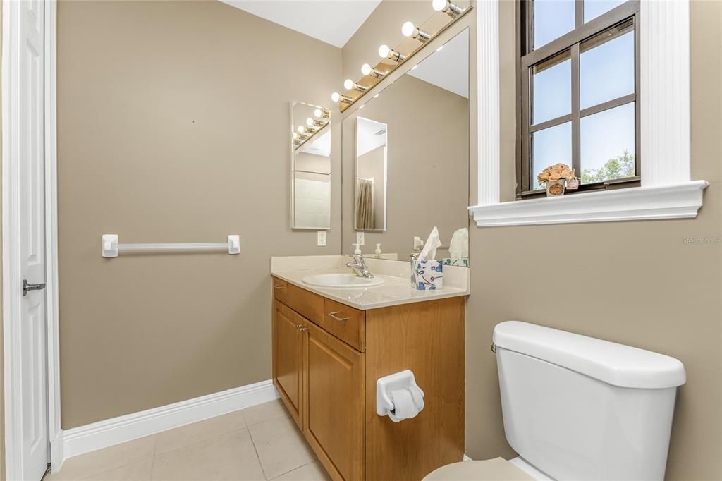 For Sale: $395,000 (3 beds, 2 baths, 1885 Square Feet)