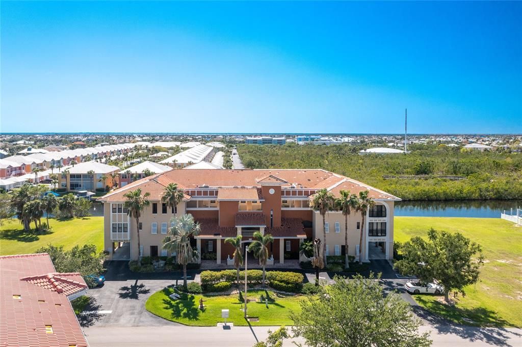 For Sale: $395,000 (3 beds, 2 baths, 1885 Square Feet)