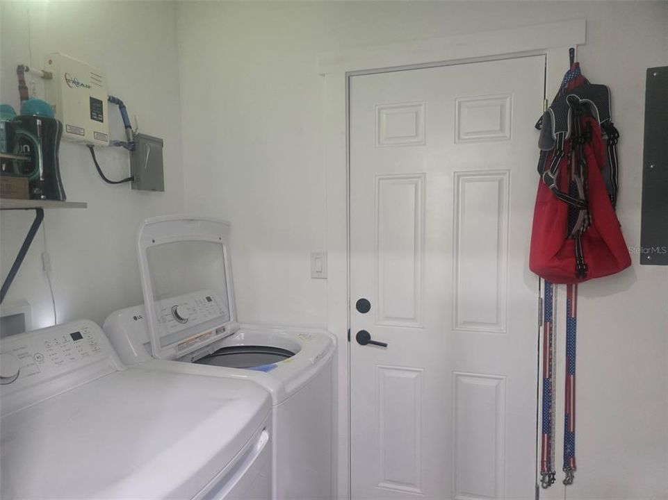 В аренду: $2,500 (2 спален, 1 ванн, 1264 Квадратных фут)