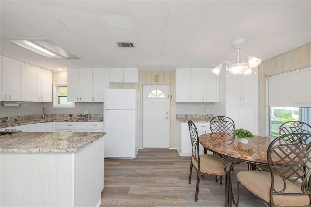 En Venta: $145,000 (2 camas, 2 baños, 960 Pies cuadrados)