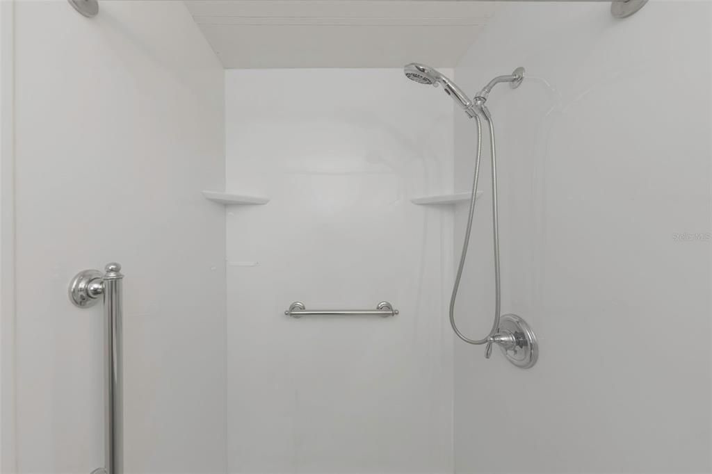 En Venta: $145,000 (2 camas, 2 baños, 960 Pies cuadrados)