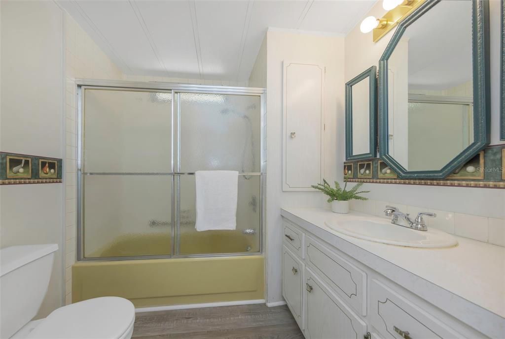 En Venta: $145,000 (2 camas, 2 baños, 960 Pies cuadrados)