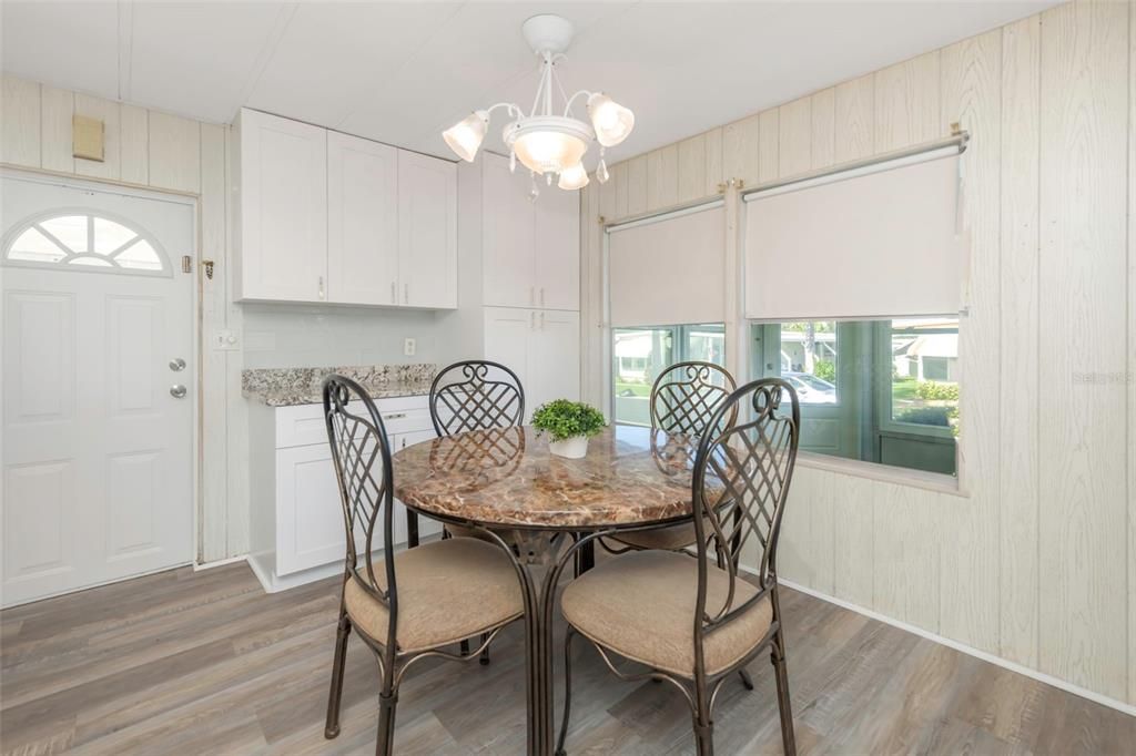 En Venta: $145,000 (2 camas, 2 baños, 960 Pies cuadrados)