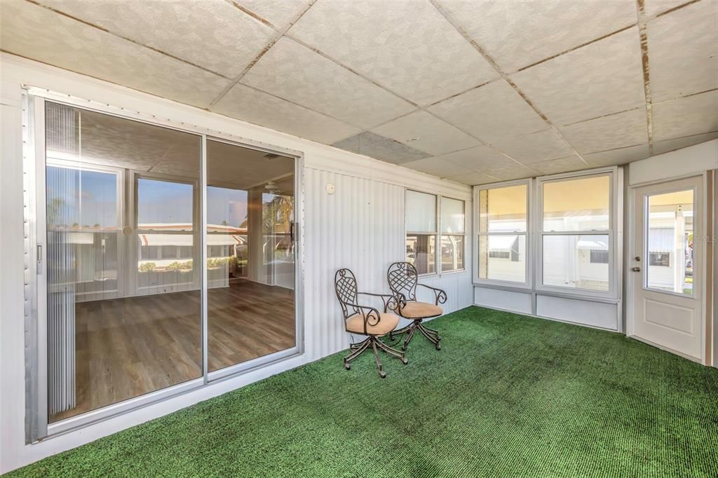 En Venta: $145,000 (2 camas, 2 baños, 960 Pies cuadrados)