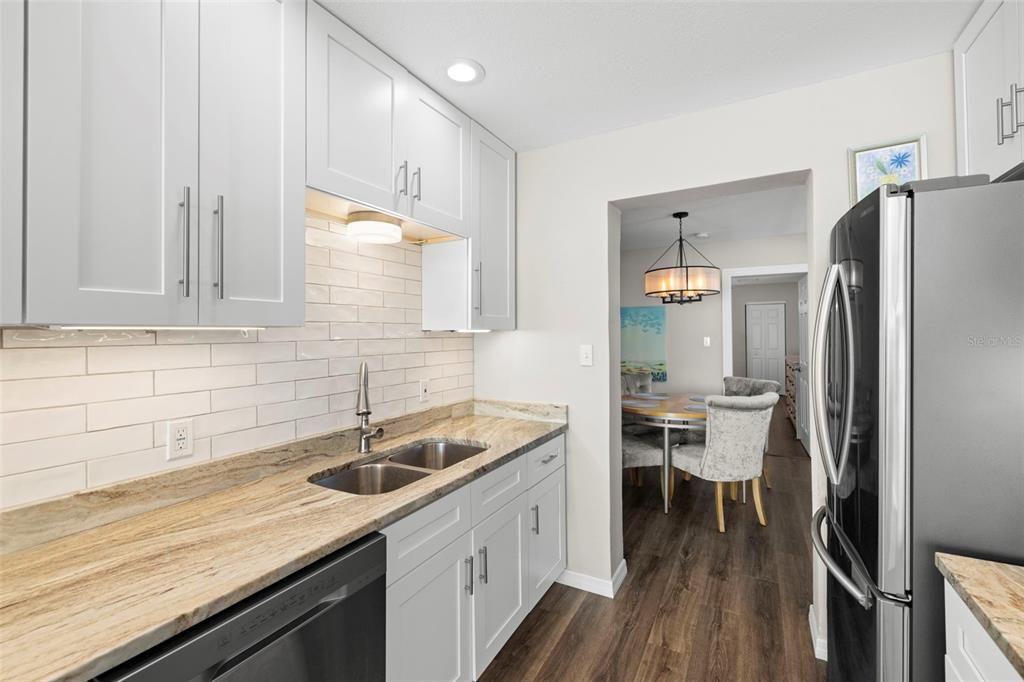 En Venta: $499,000 (3 camas, 2 baños, 1430 Pies cuadrados)