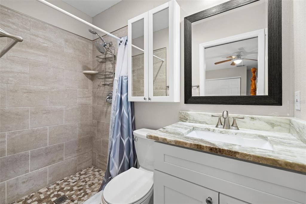 En Venta: $499,000 (3 camas, 2 baños, 1430 Pies cuadrados)