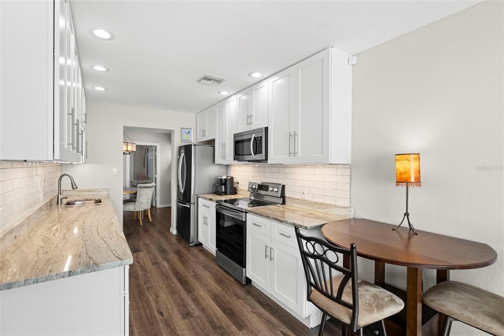 En Venta: $499,000 (3 camas, 2 baños, 1430 Pies cuadrados)