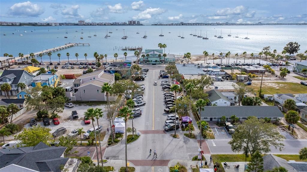 En Venta: $499,000 (3 camas, 2 baños, 1430 Pies cuadrados)