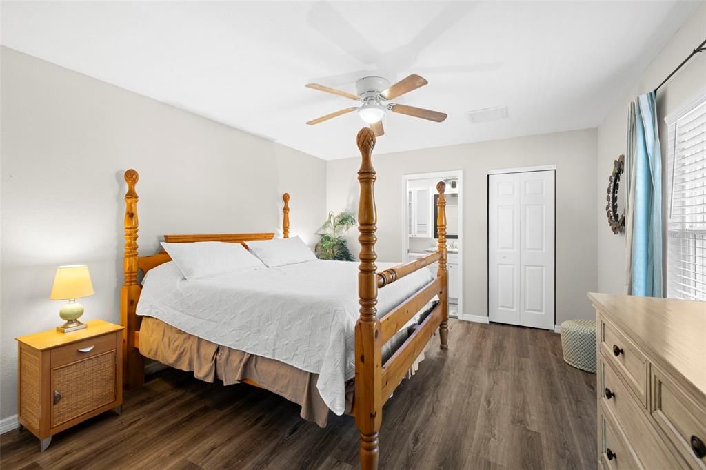 En Venta: $499,000 (3 camas, 2 baños, 1430 Pies cuadrados)