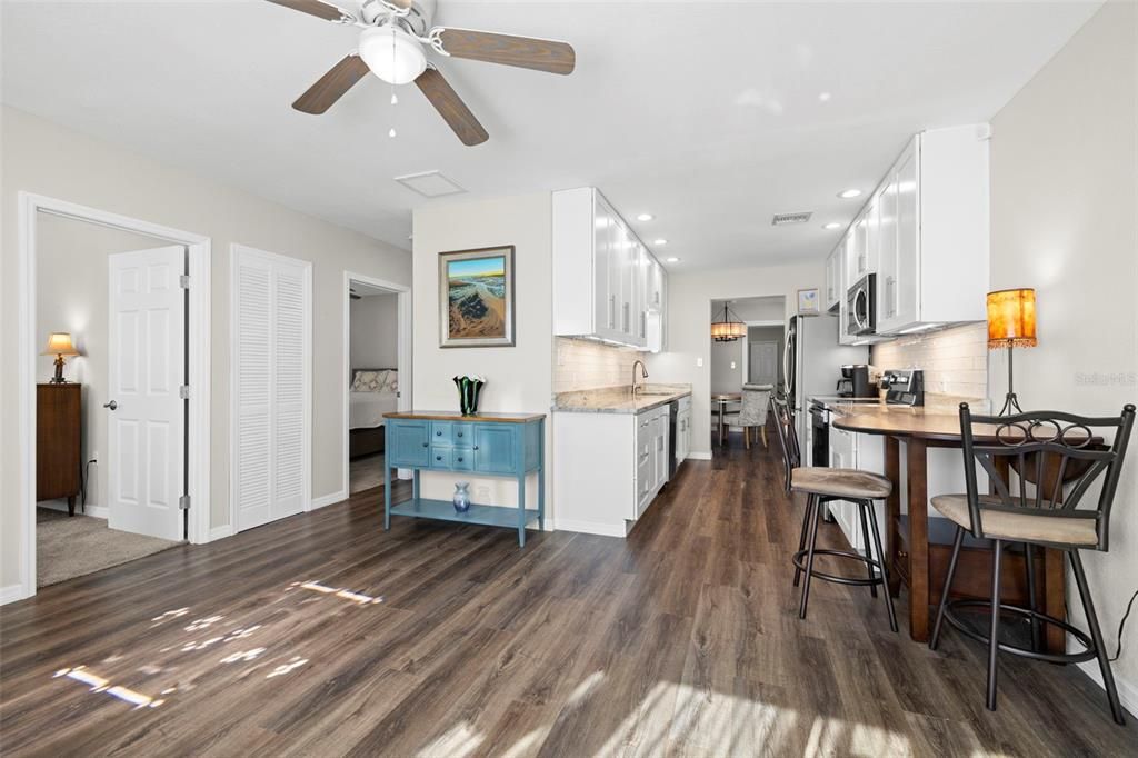 En Venta: $499,000 (3 camas, 2 baños, 1430 Pies cuadrados)