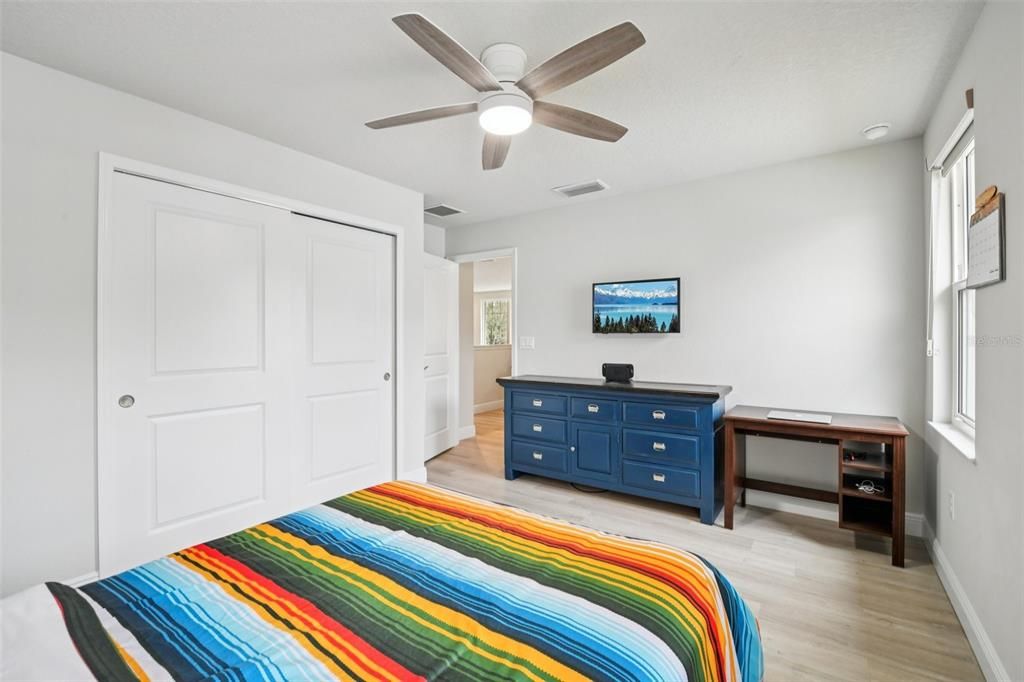 For Sale: $389,000 (3 beds, 2 baths, 1916 Square Feet)