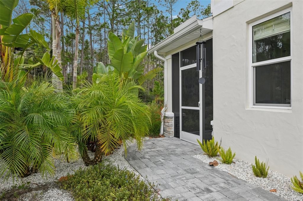 For Sale: $389,000 (3 beds, 2 baths, 1916 Square Feet)