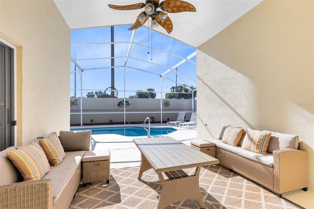 For Sale: $439,900 (5 beds, 3 baths, 1864 Square Feet)