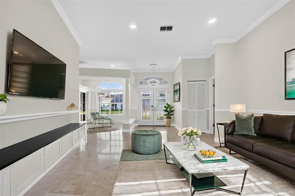 For Sale: $775,000 (4 beds, 2 baths, 2384 Square Feet)