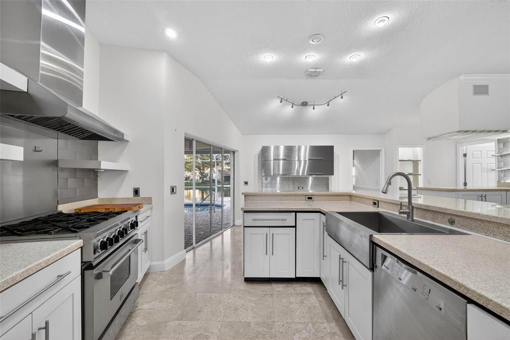 For Sale: $775,000 (4 beds, 2 baths, 2384 Square Feet)