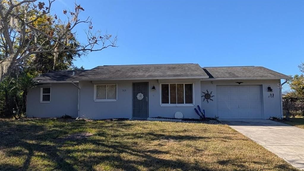 For Sale: $285,000 (3 beds, 2 baths, 1188 Square Feet)