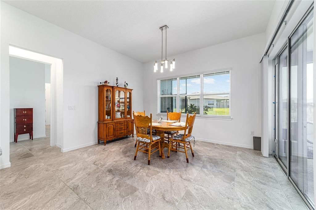 For Sale: $595,000 (3 beds, 3 baths, 2809 Square Feet)