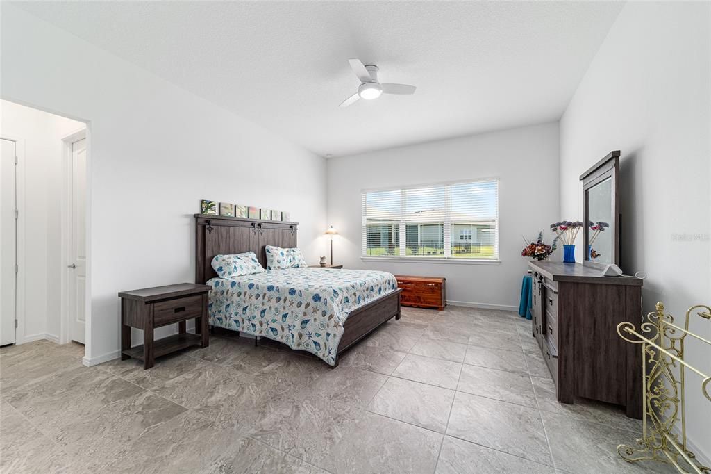 For Sale: $595,000 (3 beds, 3 baths, 2809 Square Feet)