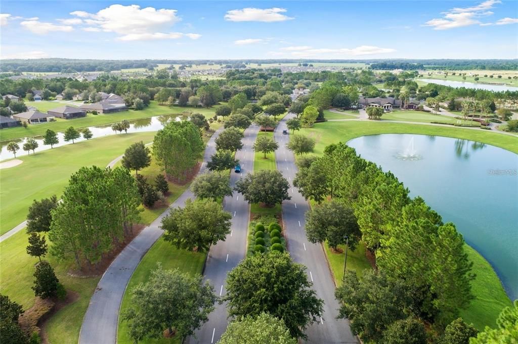 For Sale: $595,000 (3 beds, 3 baths, 2809 Square Feet)