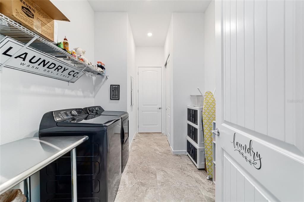 For Sale: $595,000 (3 beds, 3 baths, 2809 Square Feet)