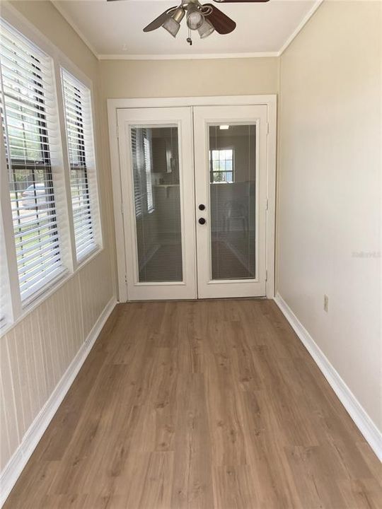 En Venta: $229,900 (3 camas, 2 baños, 1322 Pies cuadrados)