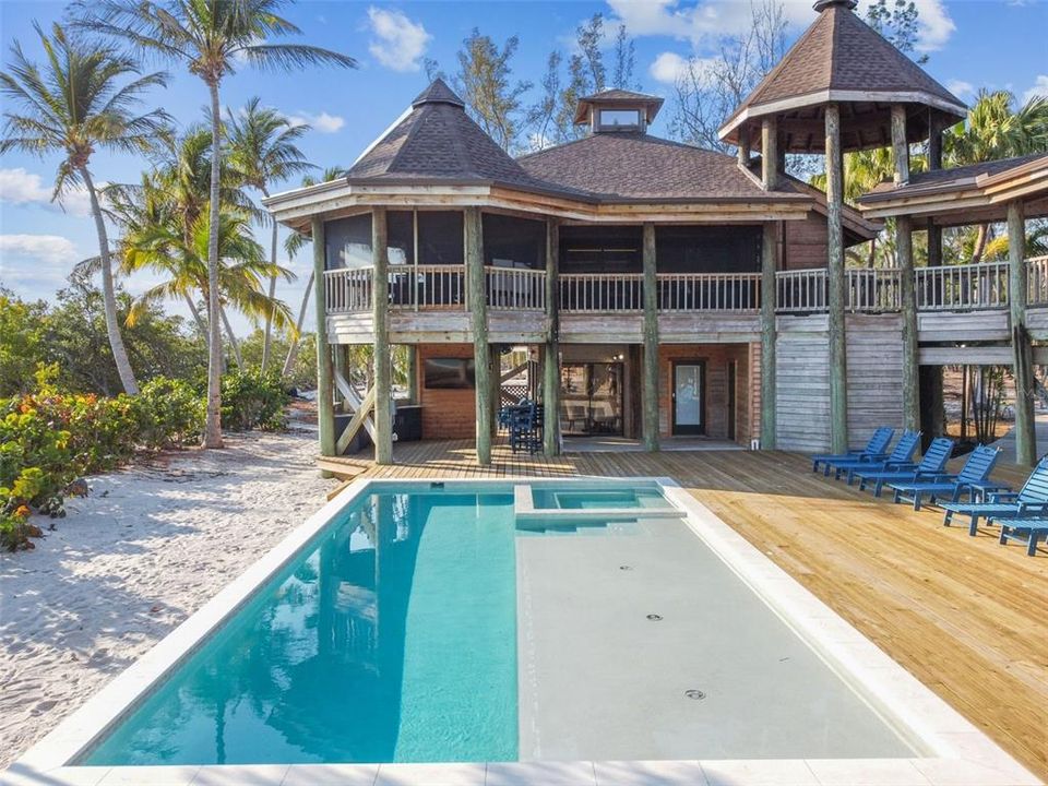 В аренду: $40,000 (5 спален, 5 ванн, 3503 Квадратных фут)