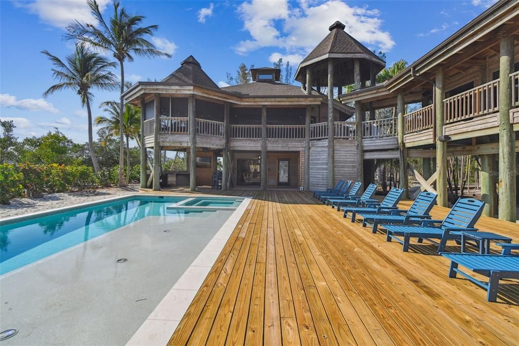 В аренду: $40,000 (5 спален, 5 ванн, 3503 Квадратных фут)