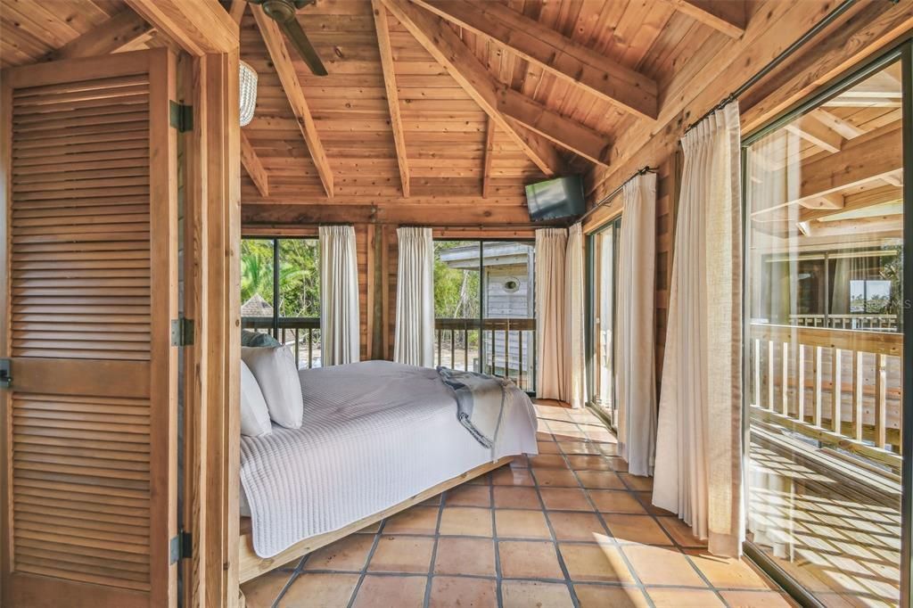 В аренду: $40,000 (5 спален, 5 ванн, 3503 Квадратных фут)