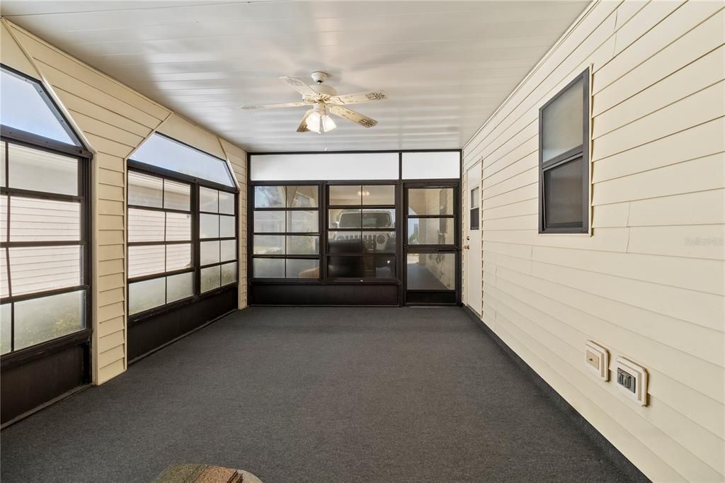 Activo con contrato: $189,900 (2 camas, 2 baños, 1224 Pies cuadrados)