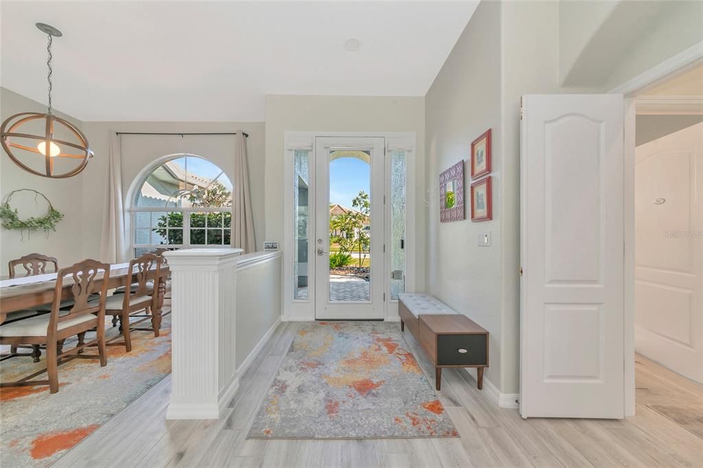 待售: $735,000 (4 贝兹, 3 浴室, 2498 平方英尺)