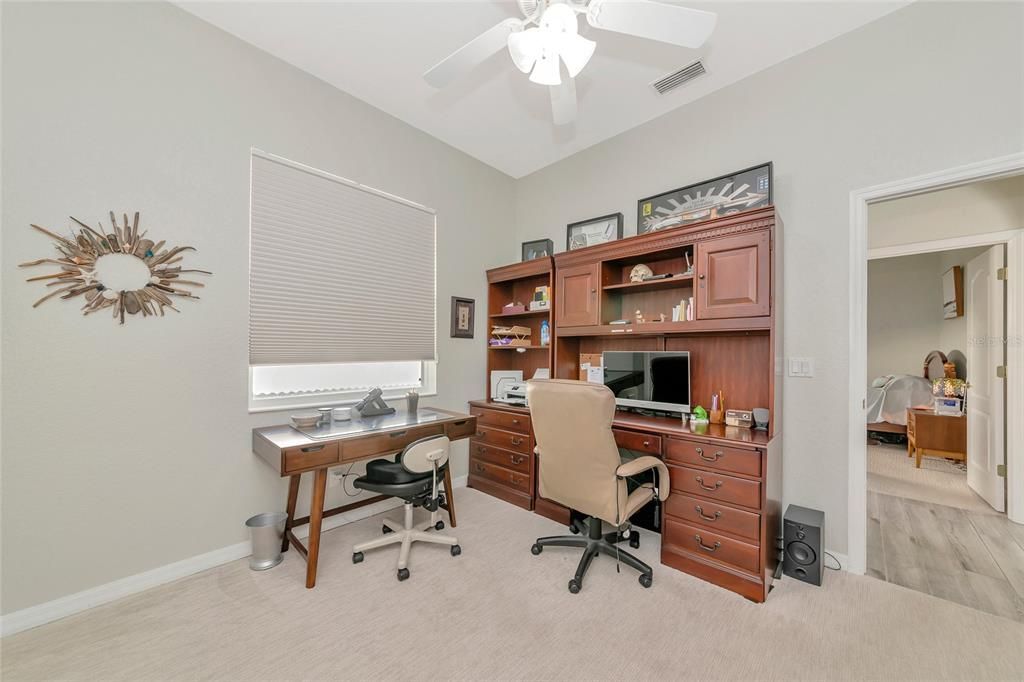 待售: $735,000 (4 贝兹, 3 浴室, 2498 平方英尺)