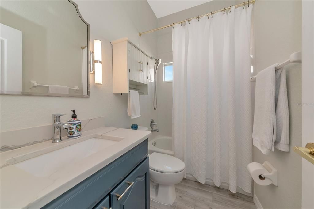 待售: $735,000 (4 贝兹, 3 浴室, 2498 平方英尺)