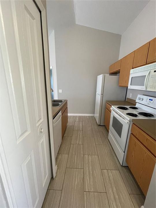 出租: $1,750 (3 贝兹, 2 浴室, 1264 平方英尺)