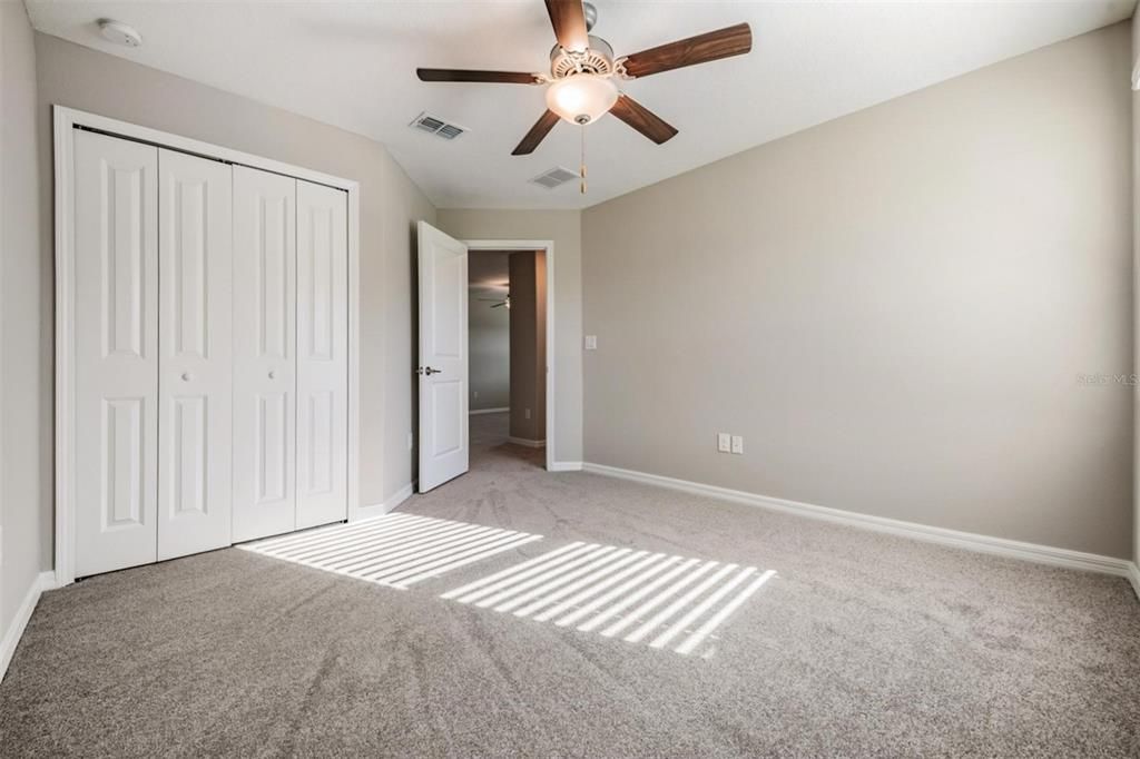 For Sale: $325,000 (3 beds, 2 baths, 1861 Square Feet)