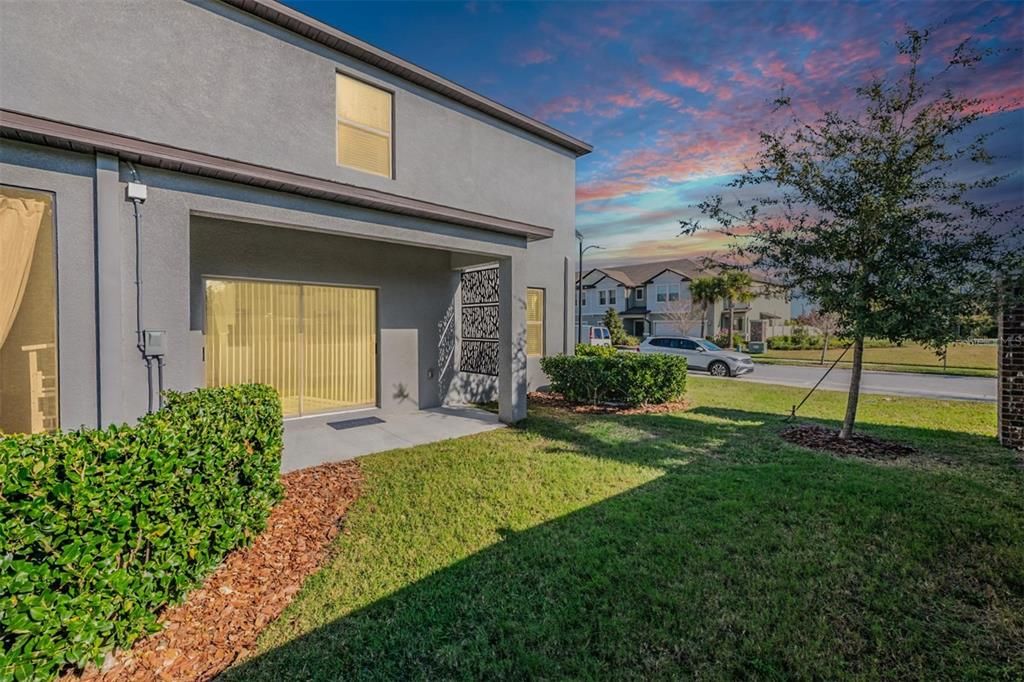 For Sale: $325,000 (3 beds, 2 baths, 1861 Square Feet)