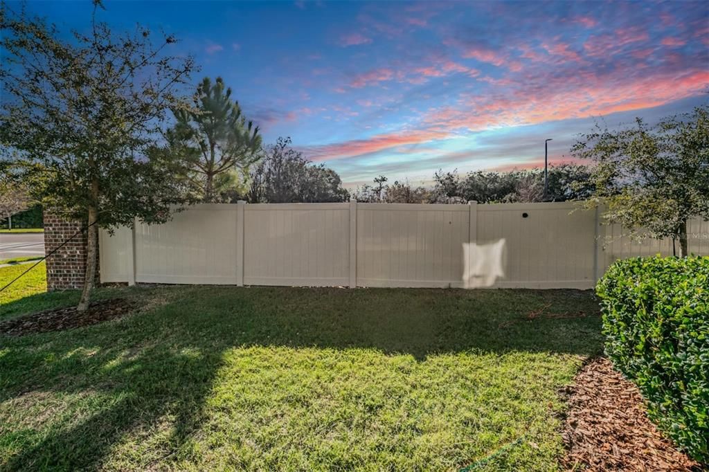 For Sale: $325,000 (3 beds, 2 baths, 1861 Square Feet)