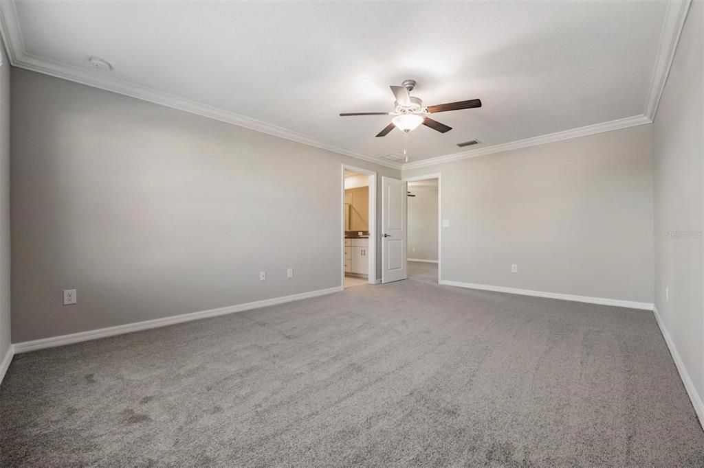 For Sale: $325,000 (3 beds, 2 baths, 1861 Square Feet)