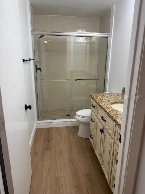 На продажу: $174,500 (2 спален, 2 ванн, 960 Квадратных фут)