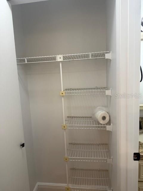 На продажу: $174,500 (2 спален, 2 ванн, 960 Квадратных фут)