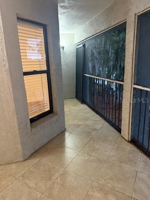 На продажу: $174,500 (2 спален, 2 ванн, 960 Квадратных фут)