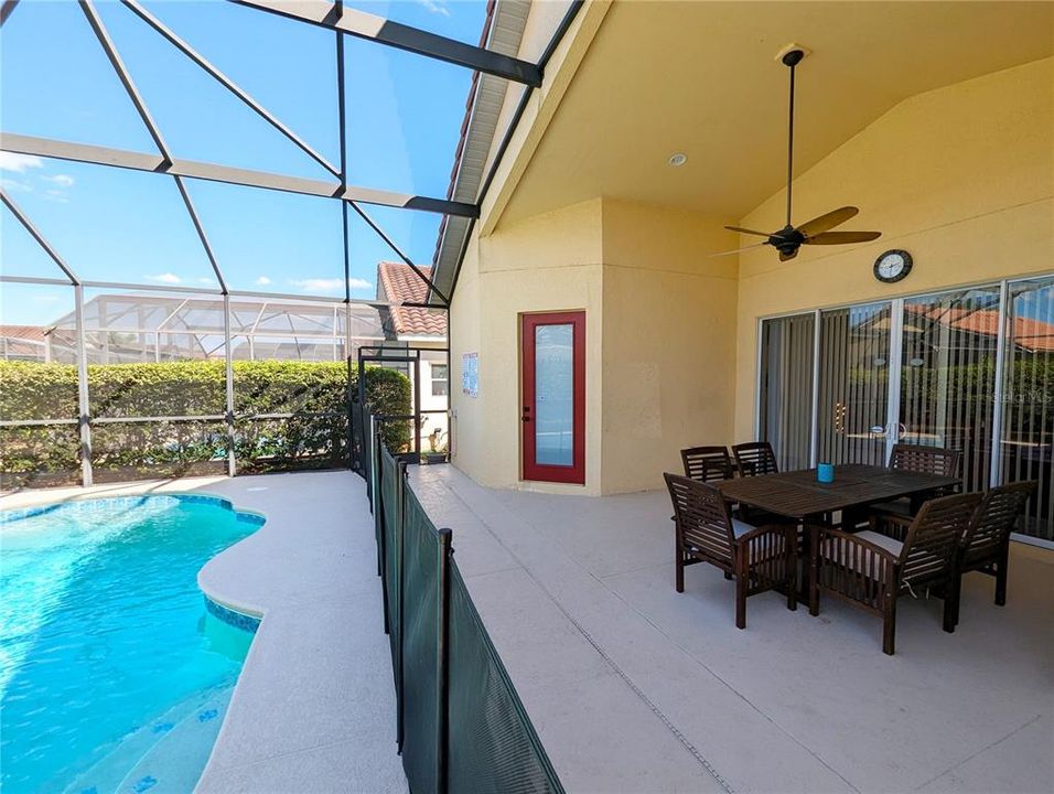 En Venta: $425,000 (4 camas, 3 baños, 1839 Pies cuadrados)