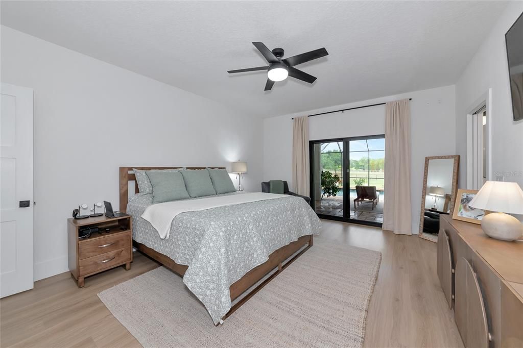 For Sale: $1,575,000 (4 beds, 2 baths, 2499 Square Feet)