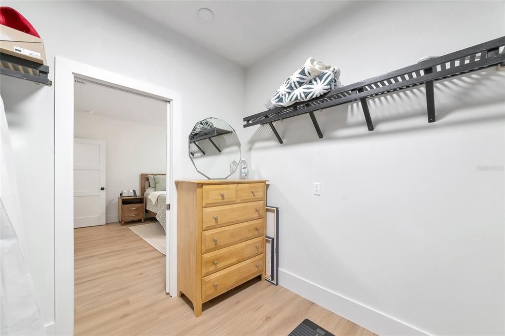 For Sale: $1,575,000 (4 beds, 2 baths, 2499 Square Feet)