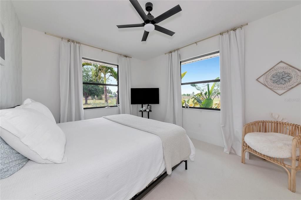 For Sale: $1,575,000 (4 beds, 2 baths, 2499 Square Feet)