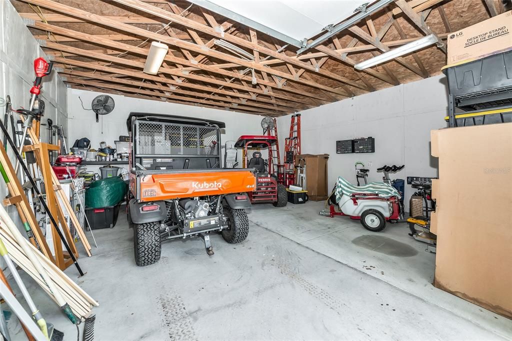 For Sale: $1,575,000 (4 beds, 2 baths, 2499 Square Feet)